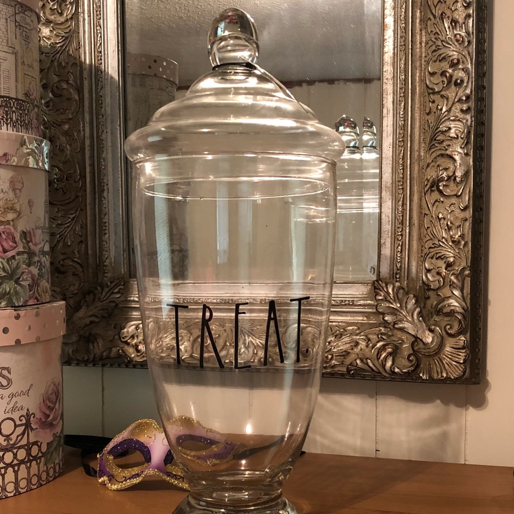 Rae Dunn “Treat” Canister